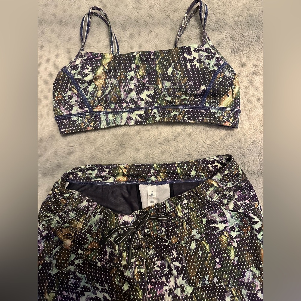 Lululemon Workout Set - Picture 5 of 12